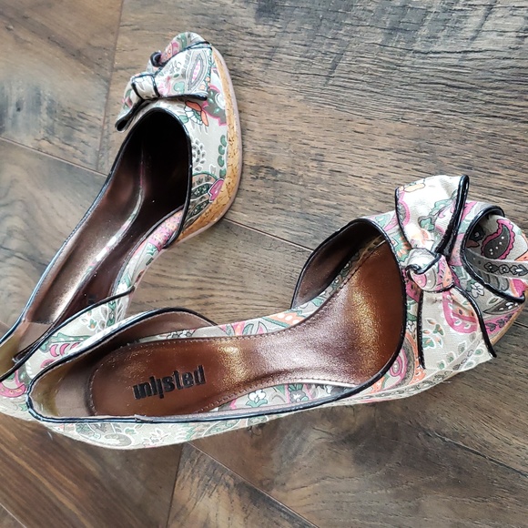 Womens Unlisted Paisley Fabric Open Toe Heels, Size 9 - Picture 2 of 6